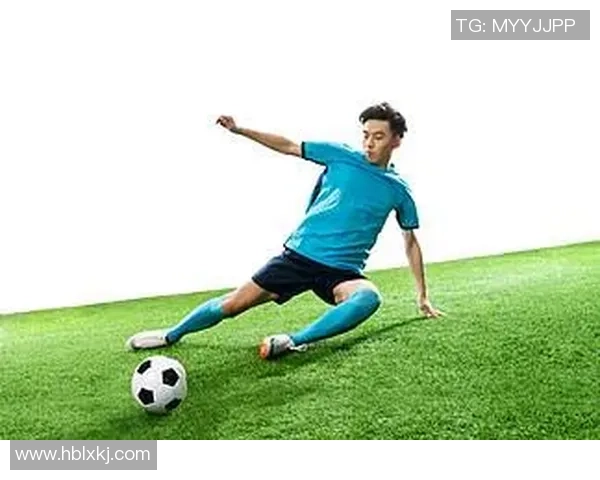 足球明星魅力四射宣传图片集锦展现球场风采与个人魅力 足球明星魅力四射宣传图片集锦展现球场风采与个人魅力