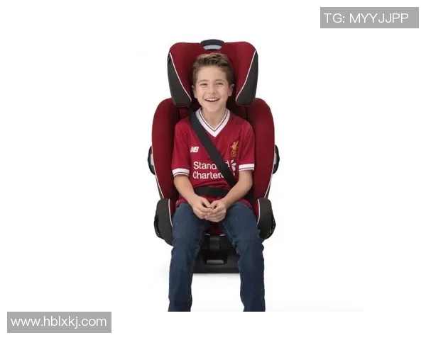 足球明星公仔正品热销中收藏爱好者必备的限量版精品玩具